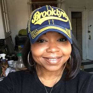 Meet your Posher, Helen